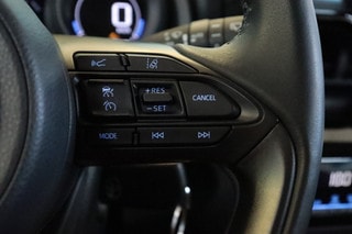 Thumbnail Mobil 10