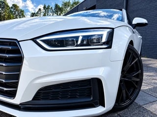Thumbnail Mobil 8