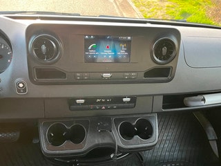 Thumbnail Mobil 6