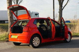 Thumbnail Mobil 6