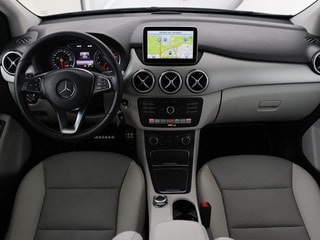 Thumbnail Mobil 8