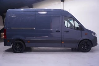 Thumbnail Mobil 8