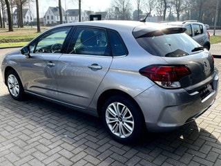 Thumbnail Mobil 4