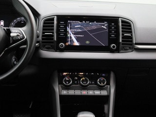 Thumbnail Mobil 8