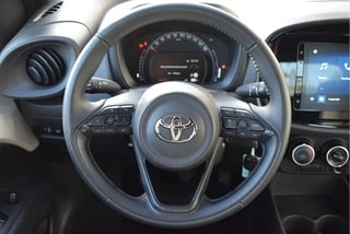 Thumbnail Mobil 4