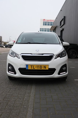 Thumbnail Mobil 6