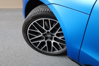 Thumbnail Mobil 10