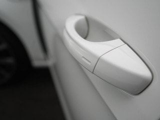 Thumbnail Mobil 9