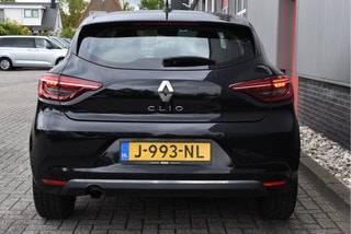 Thumbnail Mobil 8