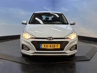 Thumbnail Mobil 6
