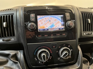 Thumbnail Mobil 8