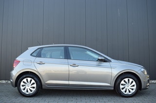 Thumbnail Mobil 4