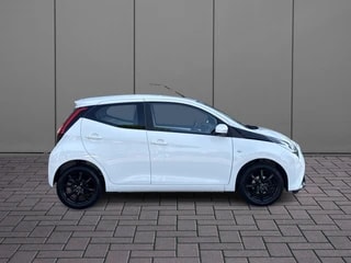 Thumbnail Mobil 5