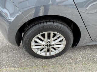 Thumbnail Mobil 7