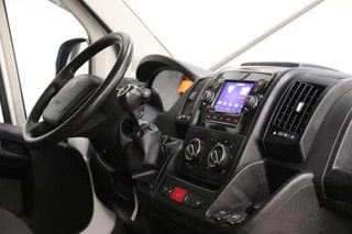 Thumbnail Mobil 9