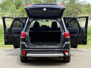 Thumbnail Mobil 6