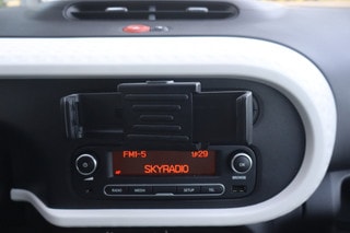 Thumbnail Mobil 10