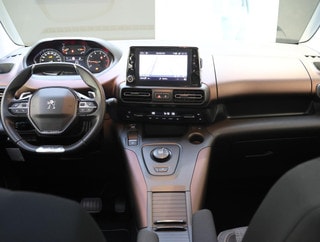 Thumbnail Mobil 7
