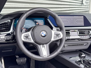 Thumbnail Mobil 9