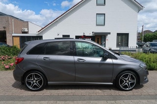 Thumbnail Mobil 5