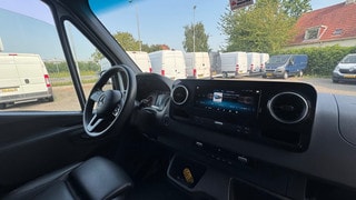 Thumbnail Mobil 8