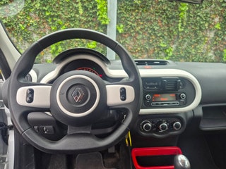 Thumbnail Mobil 4