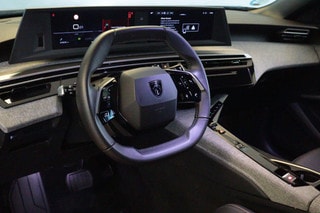 Thumbnail Mobil 4