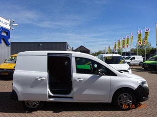 Thumbnail Mobil 6