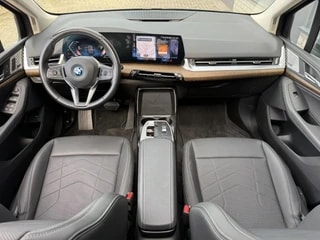 Thumbnail Mobil 3
