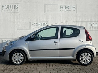 Thumbnail Mobil 5