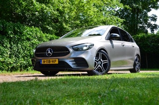Thumbnail Mobil 8