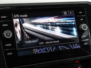 Thumbnail Mobil 8