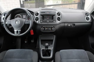 Thumbnail Mobil 2
