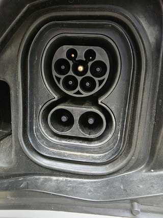 Thumbnail Mobil 4