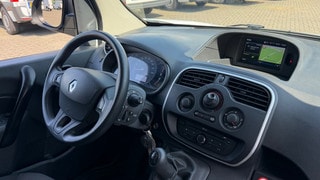 Thumbnail Mobil 8