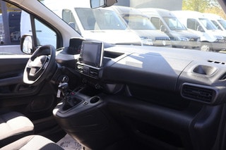 Thumbnail Mobil 2