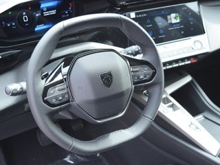 Thumbnail Mobil 6