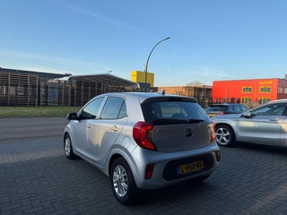Thumbnail Mobil 8
