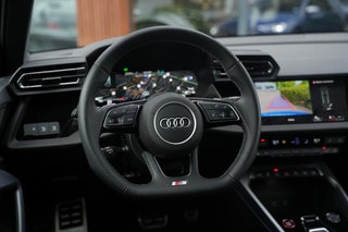 Thumbnail Mobil 2
