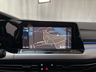 Thumbnail Mobil 8