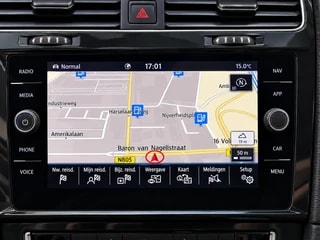 Thumbnail Mobil 10