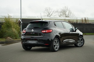 Thumbnail Mobil 4