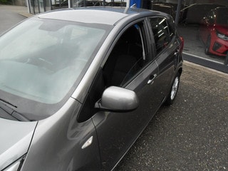 Thumbnail Mobil 6