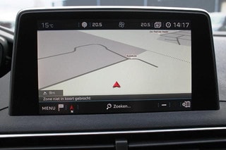 Thumbnail Mobil 4