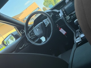 Thumbnail Mobil 6