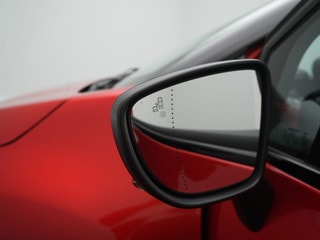 Thumbnail Mobil 8