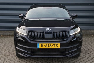 Thumbnail Mobil 8
