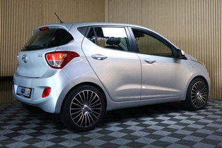 Thumbnail Mobil 5