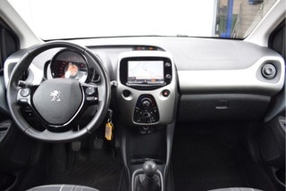 Thumbnail Mobil 9