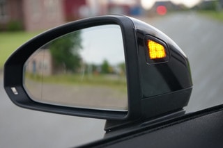 Thumbnail Mobil 6
